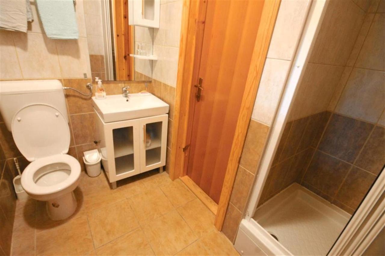 Apartments Prijatelji 자호리나 외부 사진