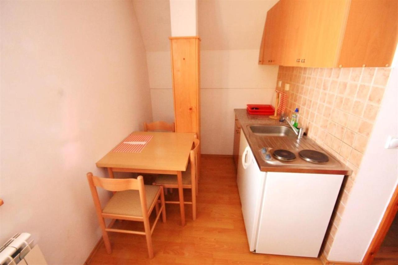 Apartments Prijatelji 자호리나 외부 사진
